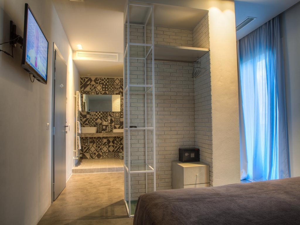 Bell Suite Hotel بيلاريا-إيجيا مارينا المظهر الخارجي الصورة