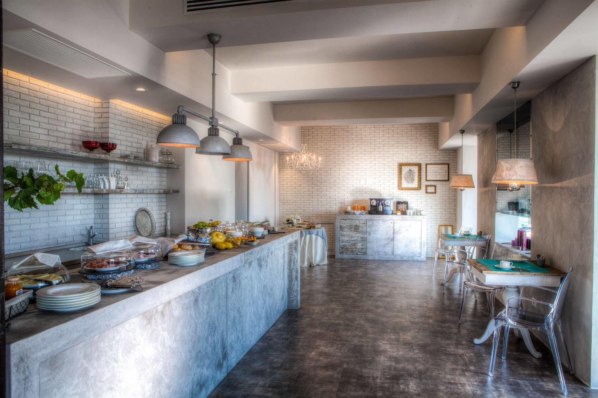 Bell Suite Hotel بيلاريا-إيجيا مارينا المظهر الخارجي الصورة